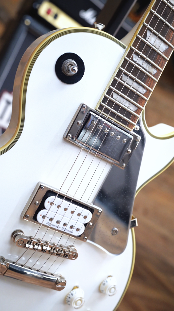 KISS fans… you know exactly what this is. 👀 The Epiphone Tommy