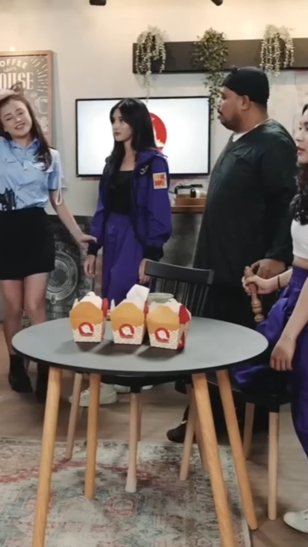 Gaby minta diajarin cara kaget ditangkap polisi #targetoperasiclip # ...