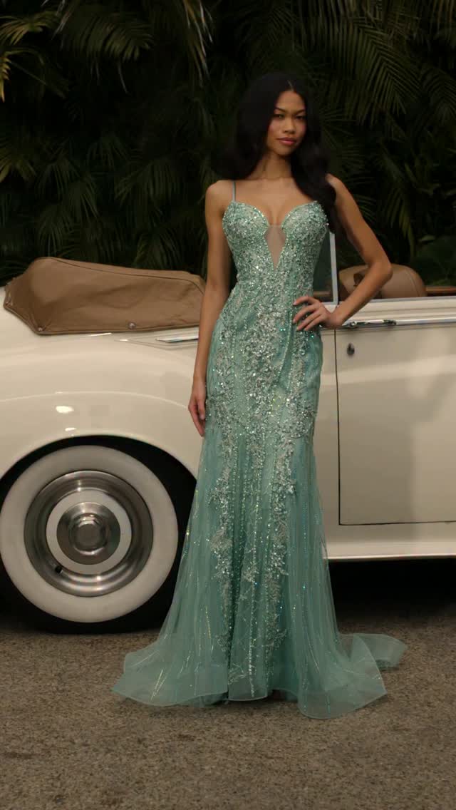 gautier formal dresses Vintage glamour, modern sparkle ✨ A dress made for unforgettable entrances🤍 style 12221, 👗 Visit the LARGEST dress store in TEXAS!, 📍 10515 IH-10, San Antonio, TX, 🌐 www.gautierdresses.com, Homecoming dresses