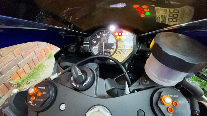 Ya no es eléctrica 😎🔥 AUSTIN RACING GP1-R YAMAHA R6 2021 Adaptado a ...