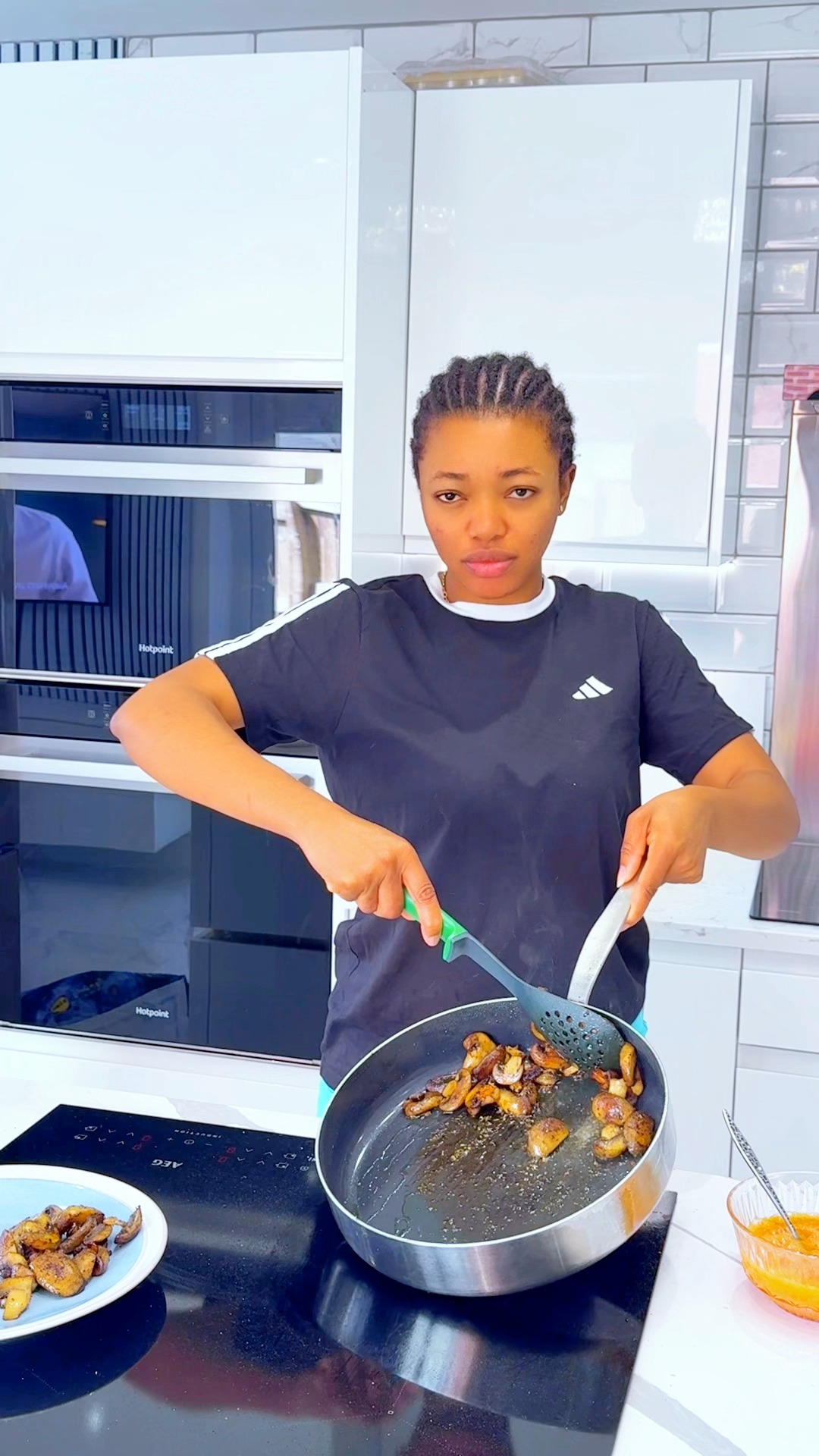 Let’s cook, spit and run because, the smell of this food 😩 | Hair ...