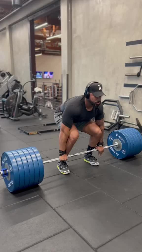 385 with these chicken legs #GrindForGreatness #StrengthInMotion # ...