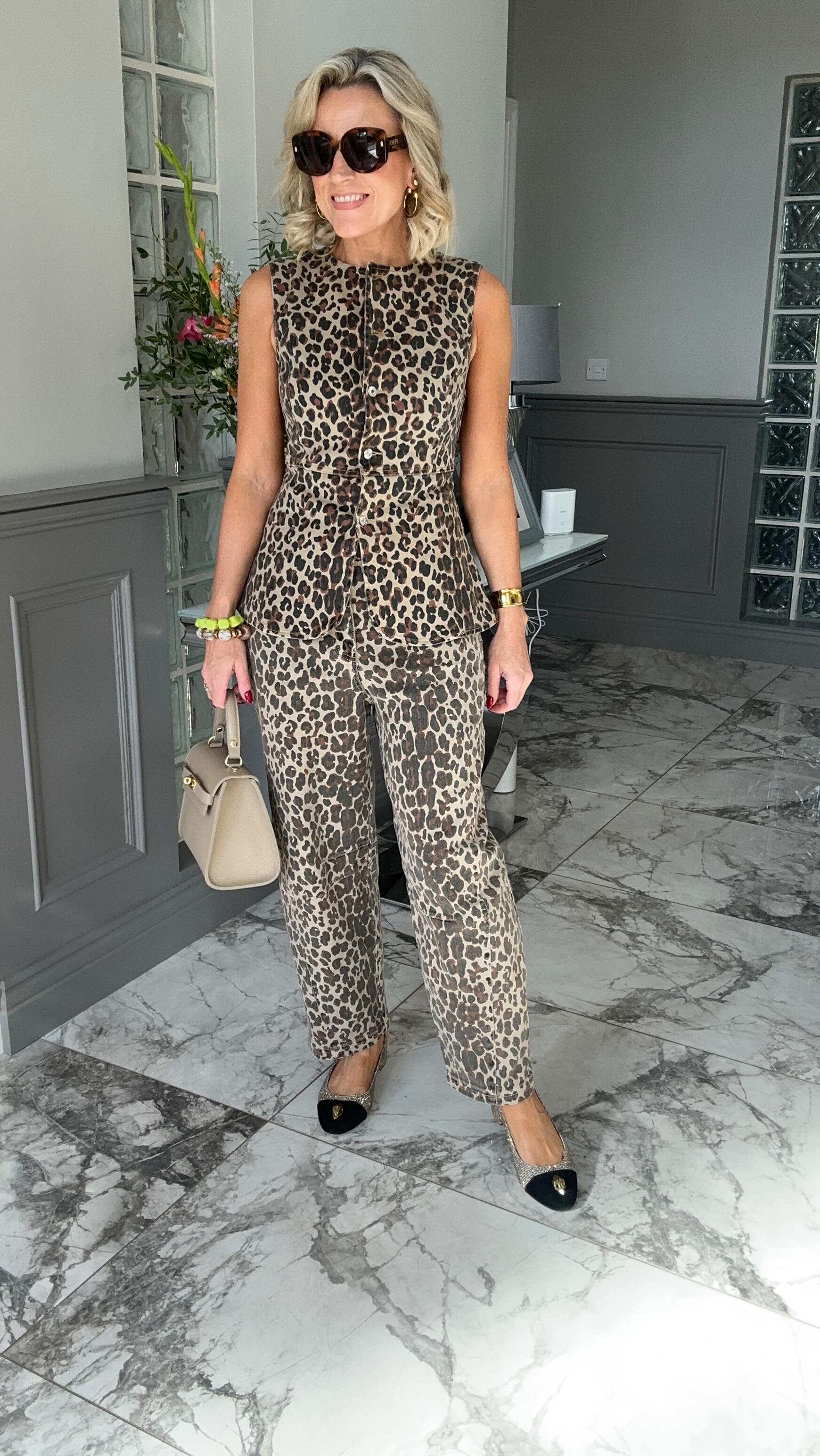 Let’s get dressed 🐆 Just jumping on the barrel jeans trend… Not sure ...