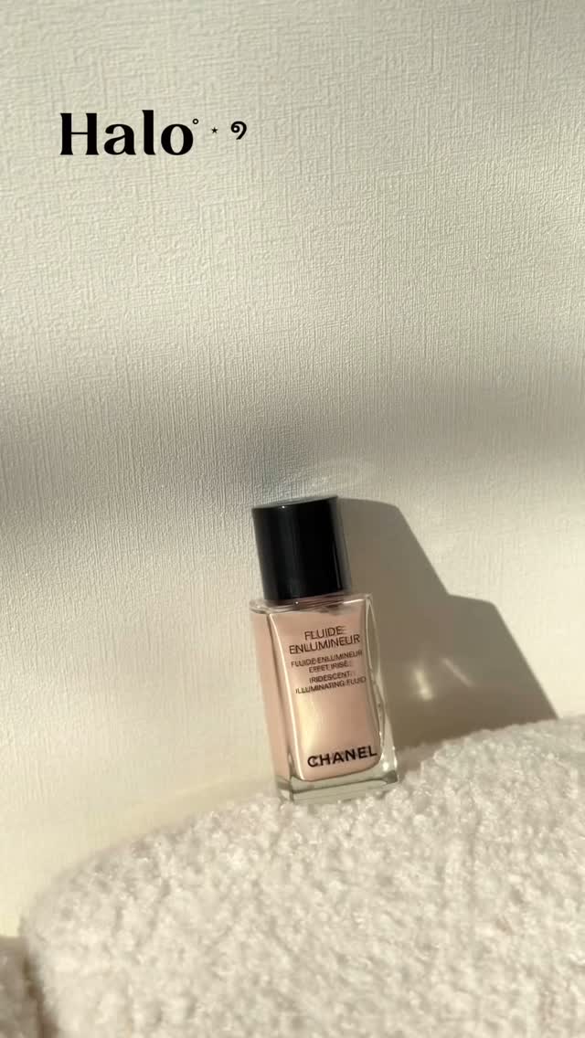 A CHANEL Kind of Magic✨🖤 Iridescent Illuminating Fluid - Halo