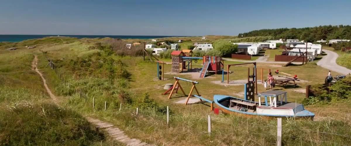 Jærens flate landskap og endeløse sandstrender står i voldsom kontrast ...