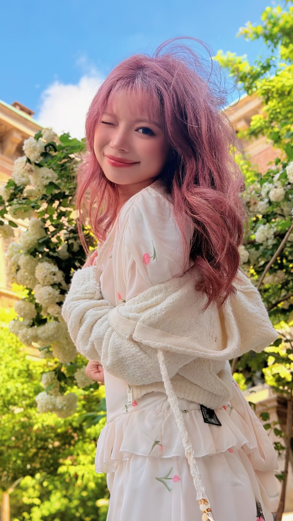ROSE.Z (@zy717000) • Facebook