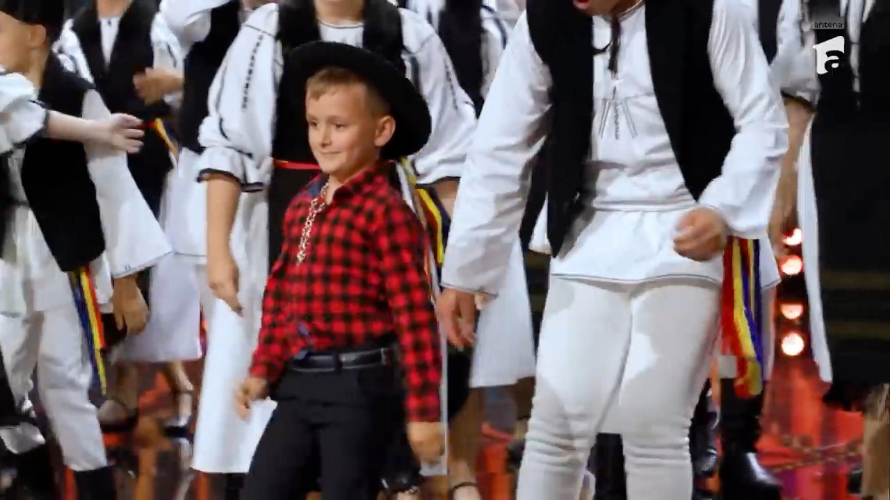 🇹🇩Am încercat să îmbinăm jocul românesc și cel țigănesc într-un moment ...