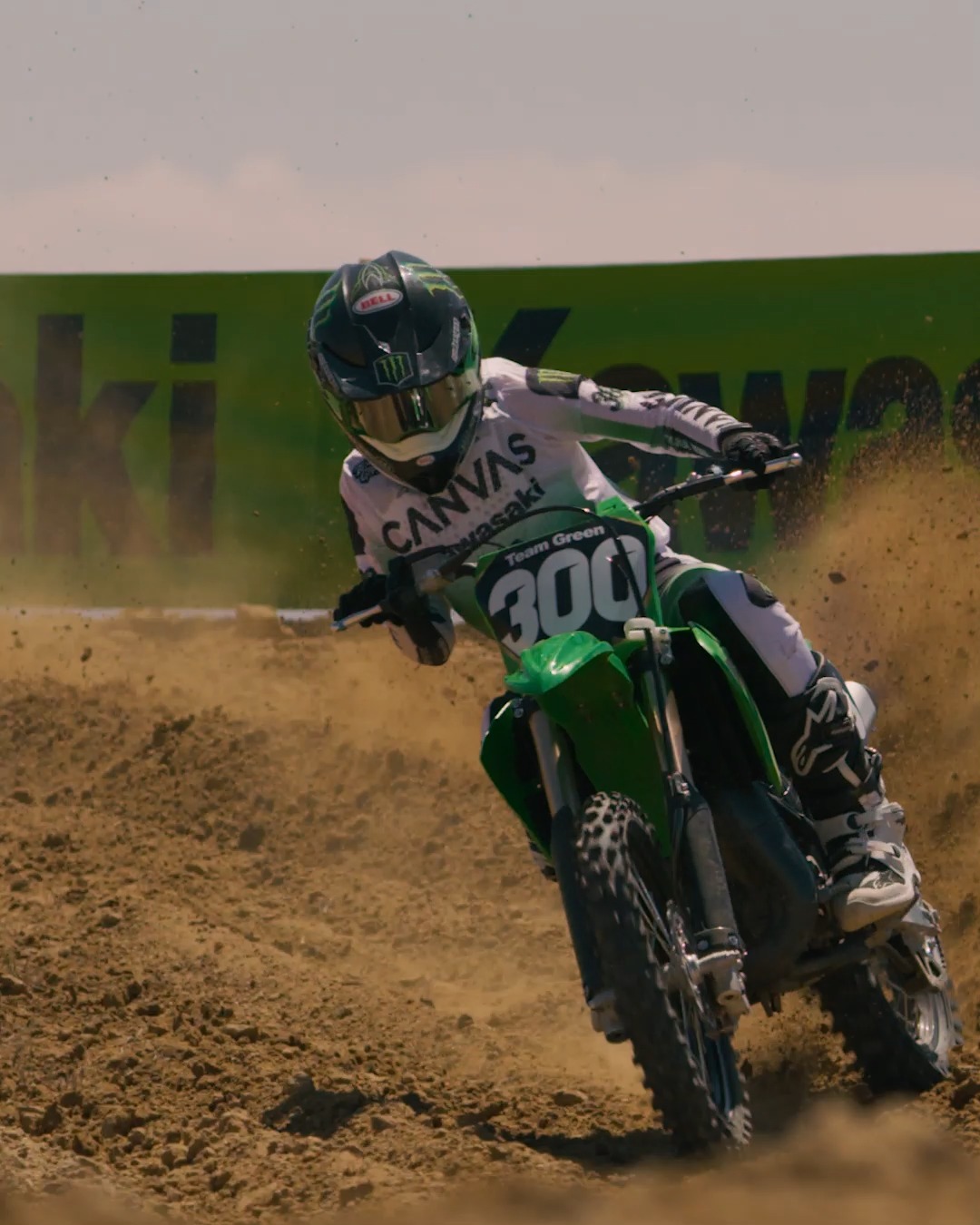 スポーツ選手 kt Hey two-stroke fans, we got you covered for #TwoStrokeTuesday
