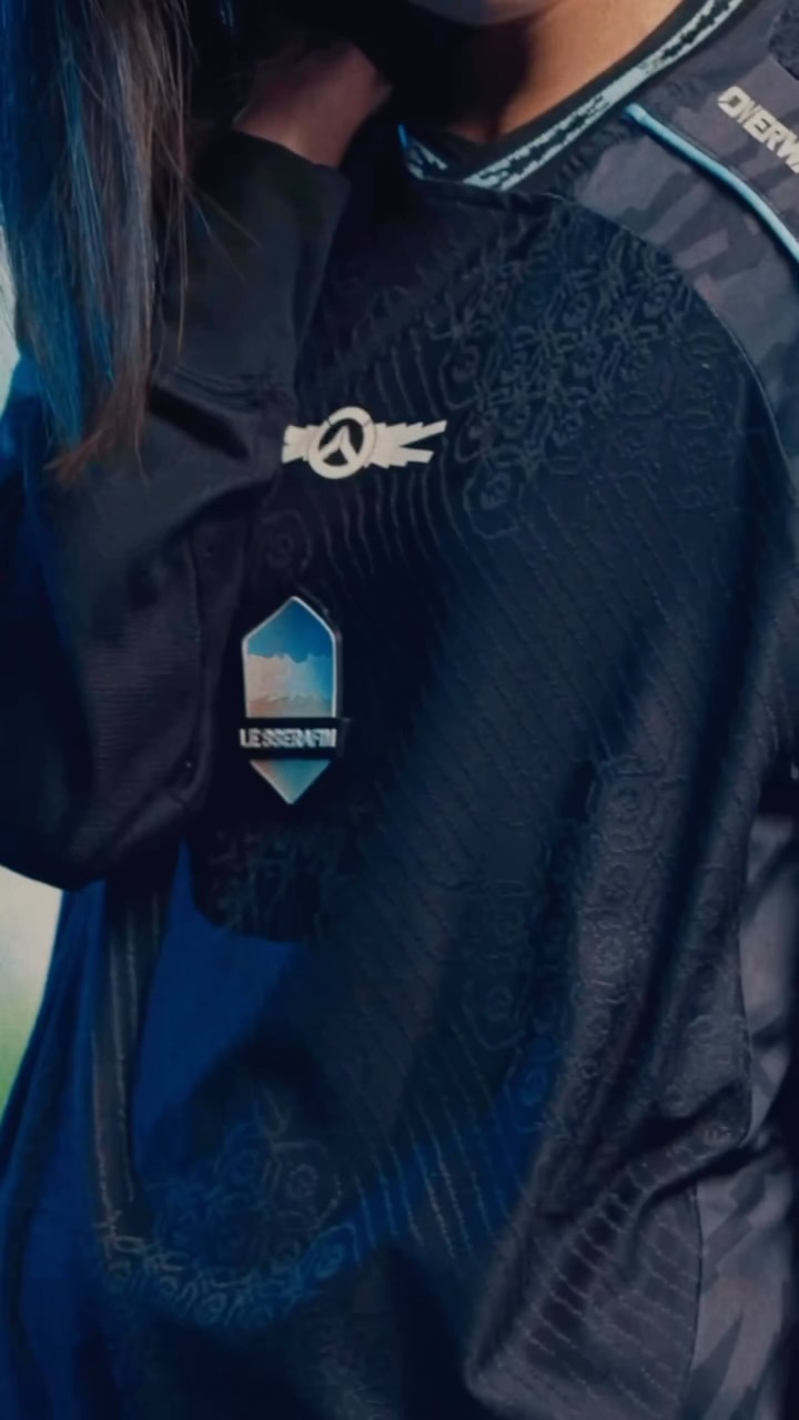 First Look at LE SSERAFIM x OWWC Jerseys 🎽 | Overwatch Cavalry