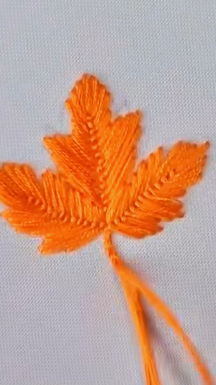 🍂 Autumn inspiration — I embroidered a maple leaf. The colors of fall ...