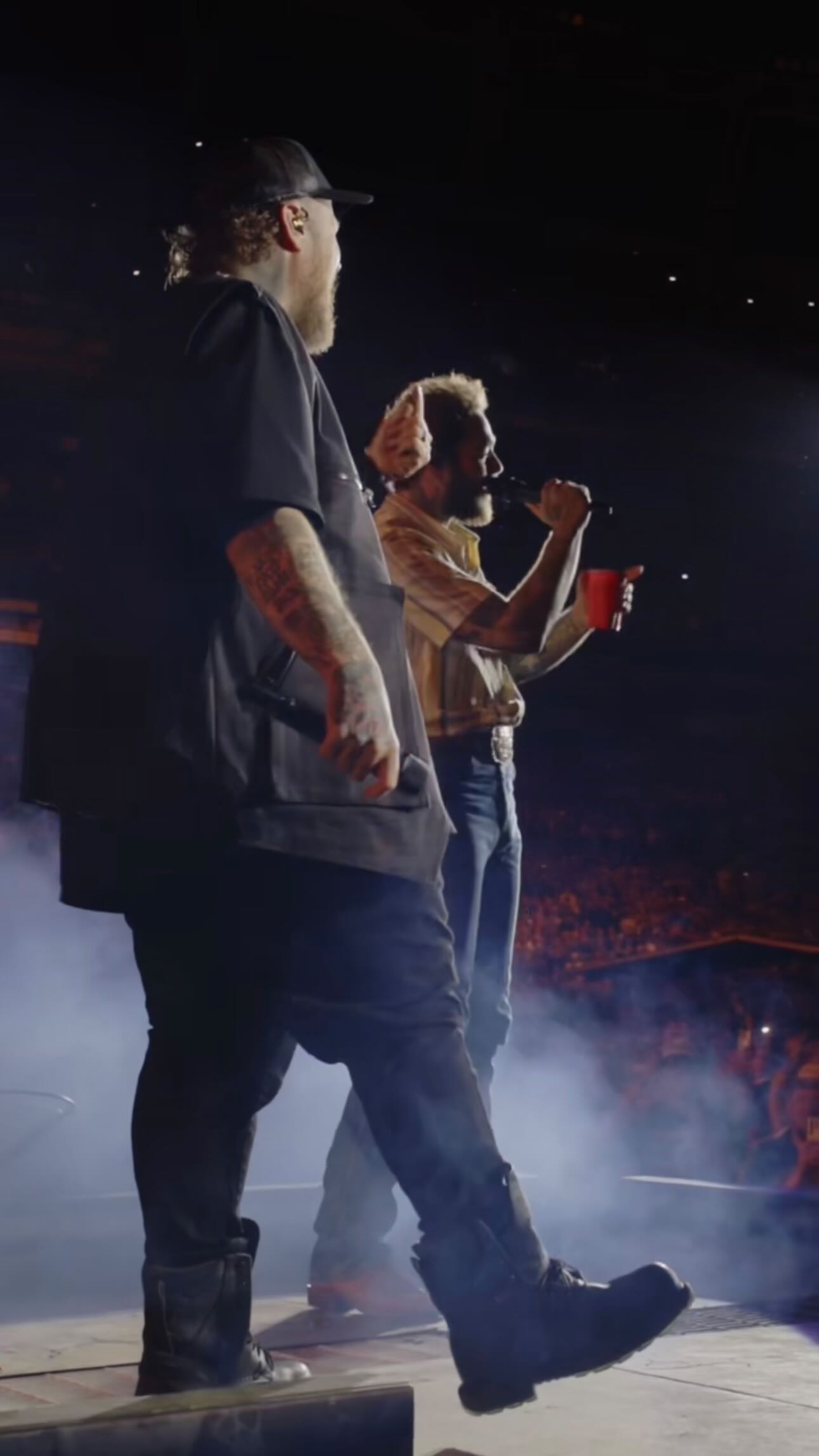 The #BIGASSworldtour with @jellyroll615 starts tomorrow in Romania! Go ...