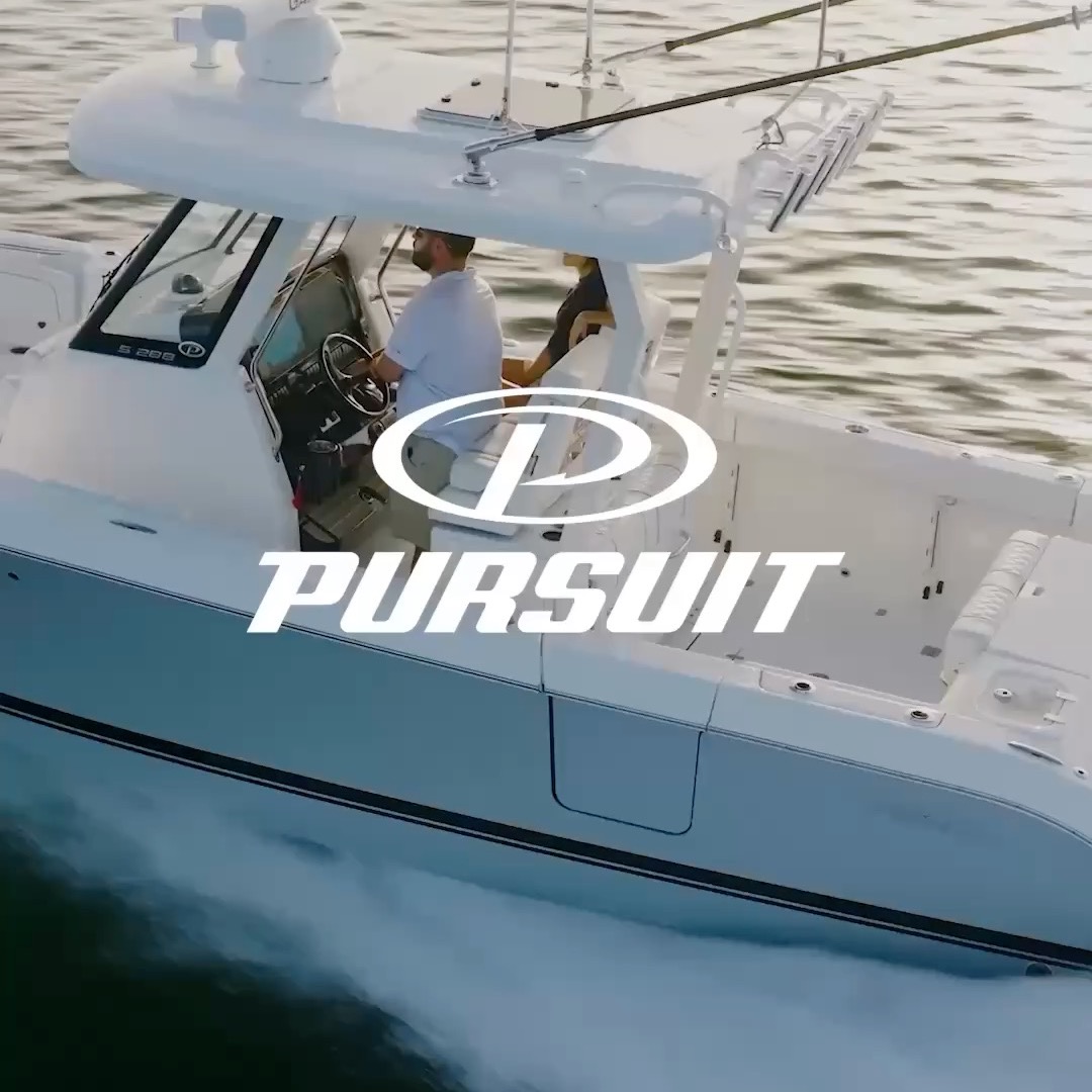 The Pursuit S 288 is built for anglers, whether working offshore