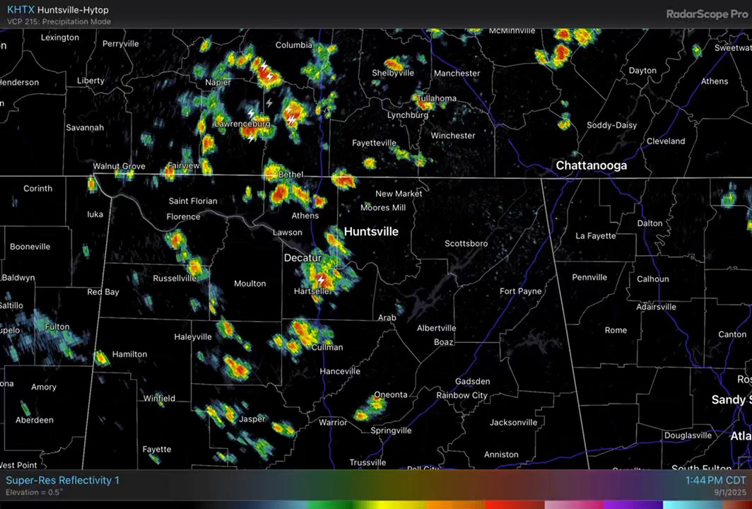 245 PM - Scattered showers and thunderstorms were moving E-SE at 10 mph ...