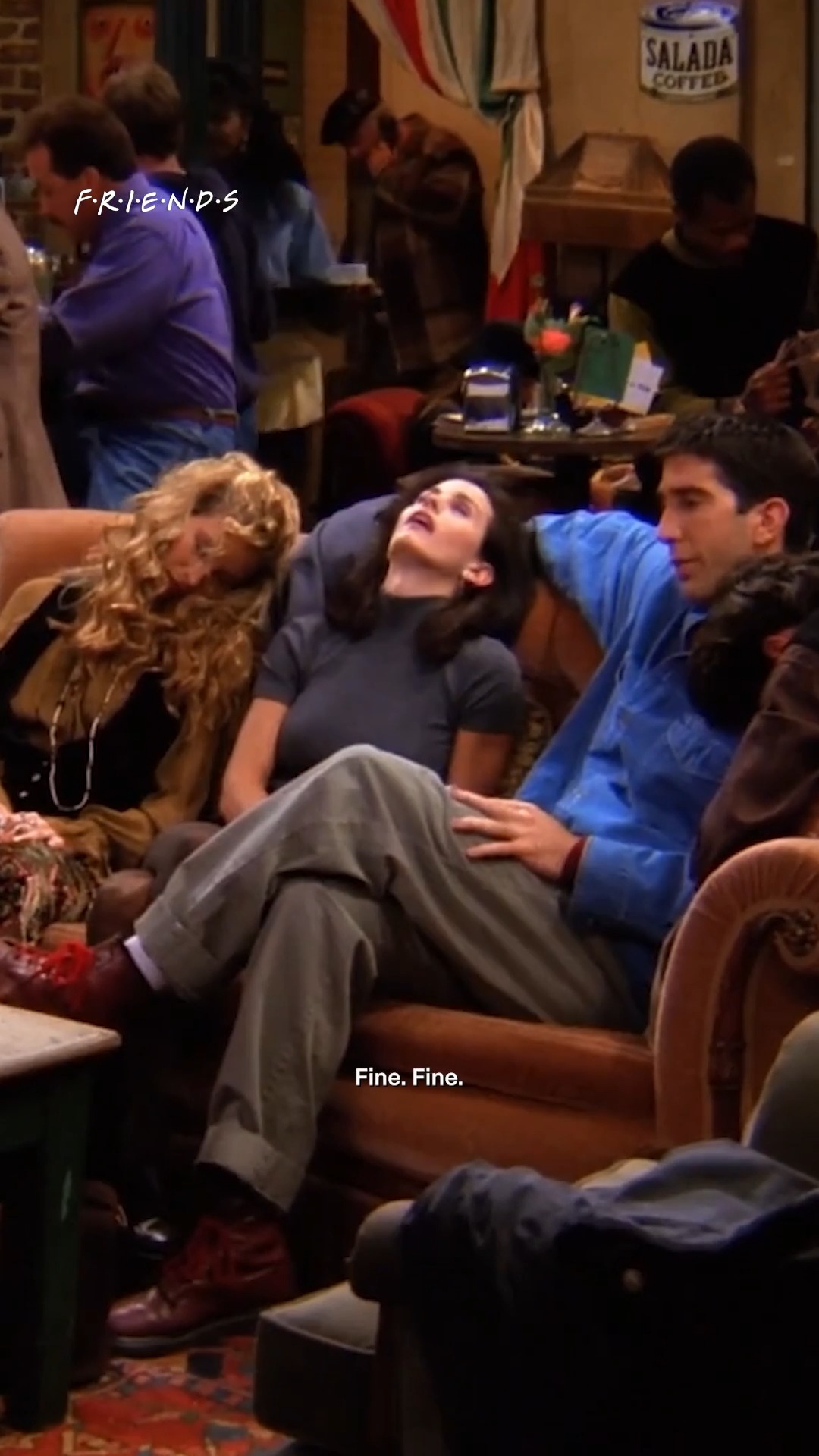 Which was your favorite #FRIENDS animal cameo throughout the series? 🐥 ...