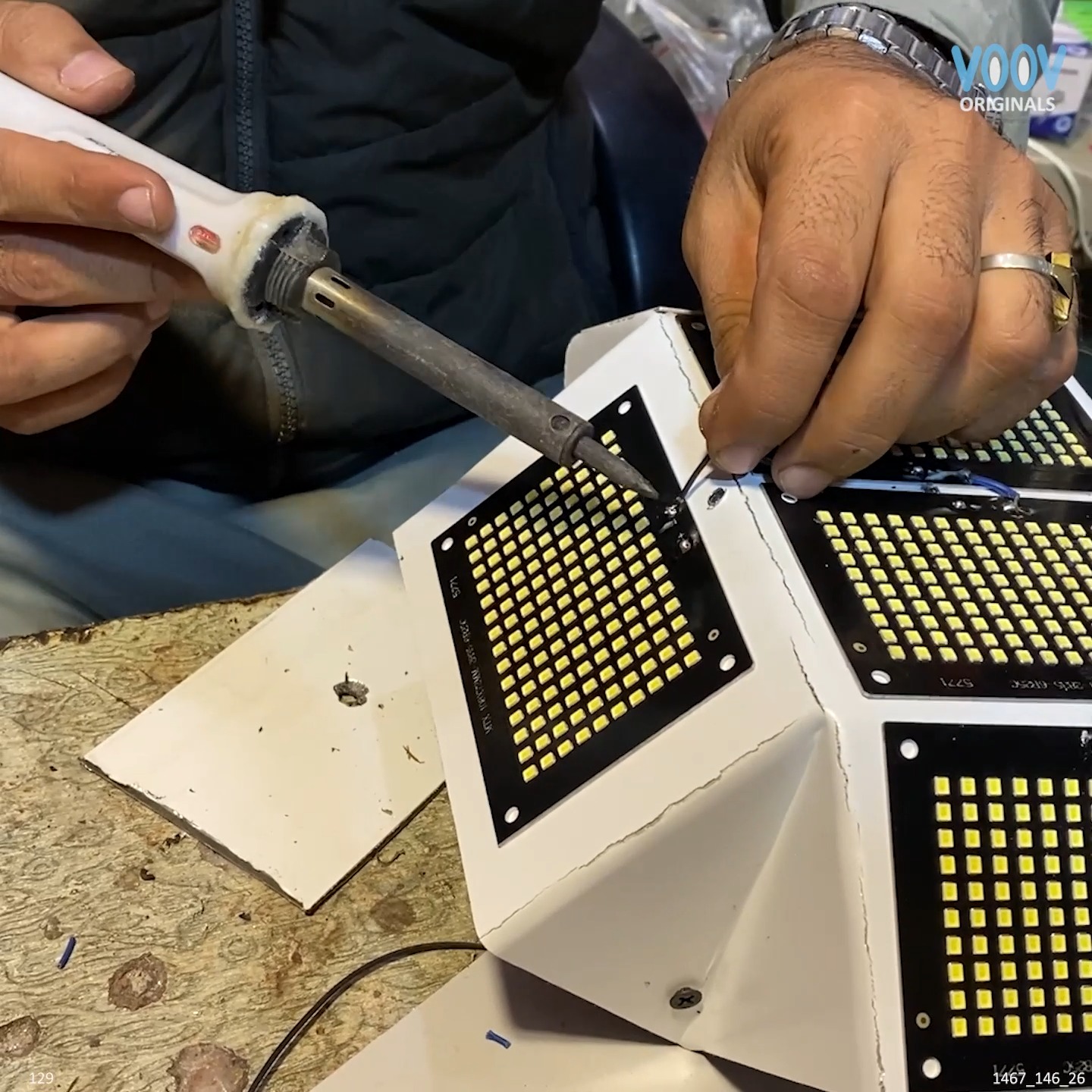 Making an LED Lamp | Voov Garage | Facebook