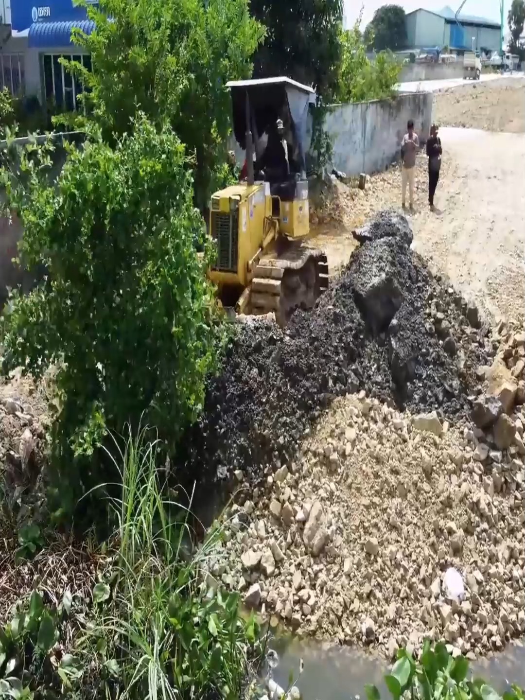 Excavator Bulldozer #bulldozer #construction #excavator #heavyequipment ...