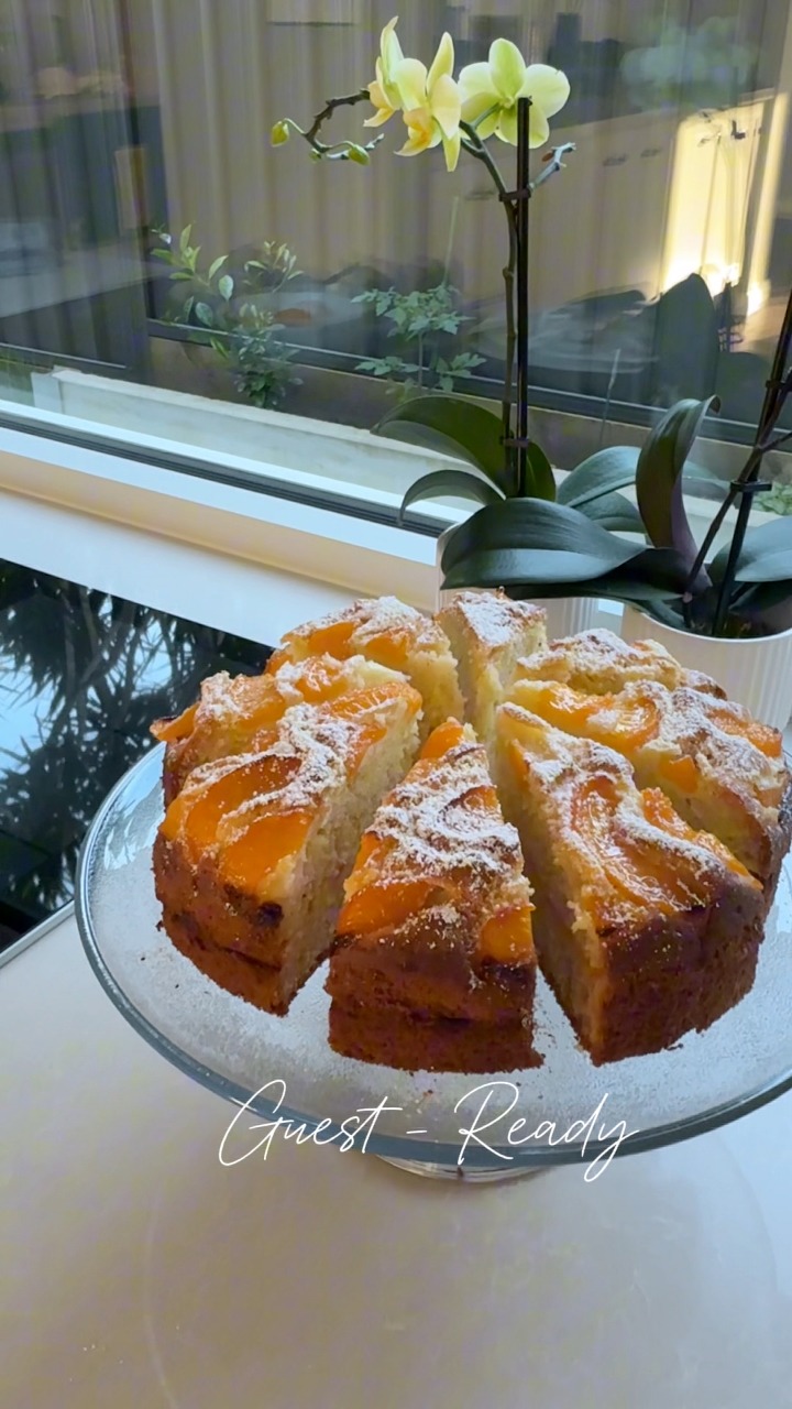 Guest-ready #buttermilkpeachcake 🍑! #buttermilkpeachcakerecipe # ...
