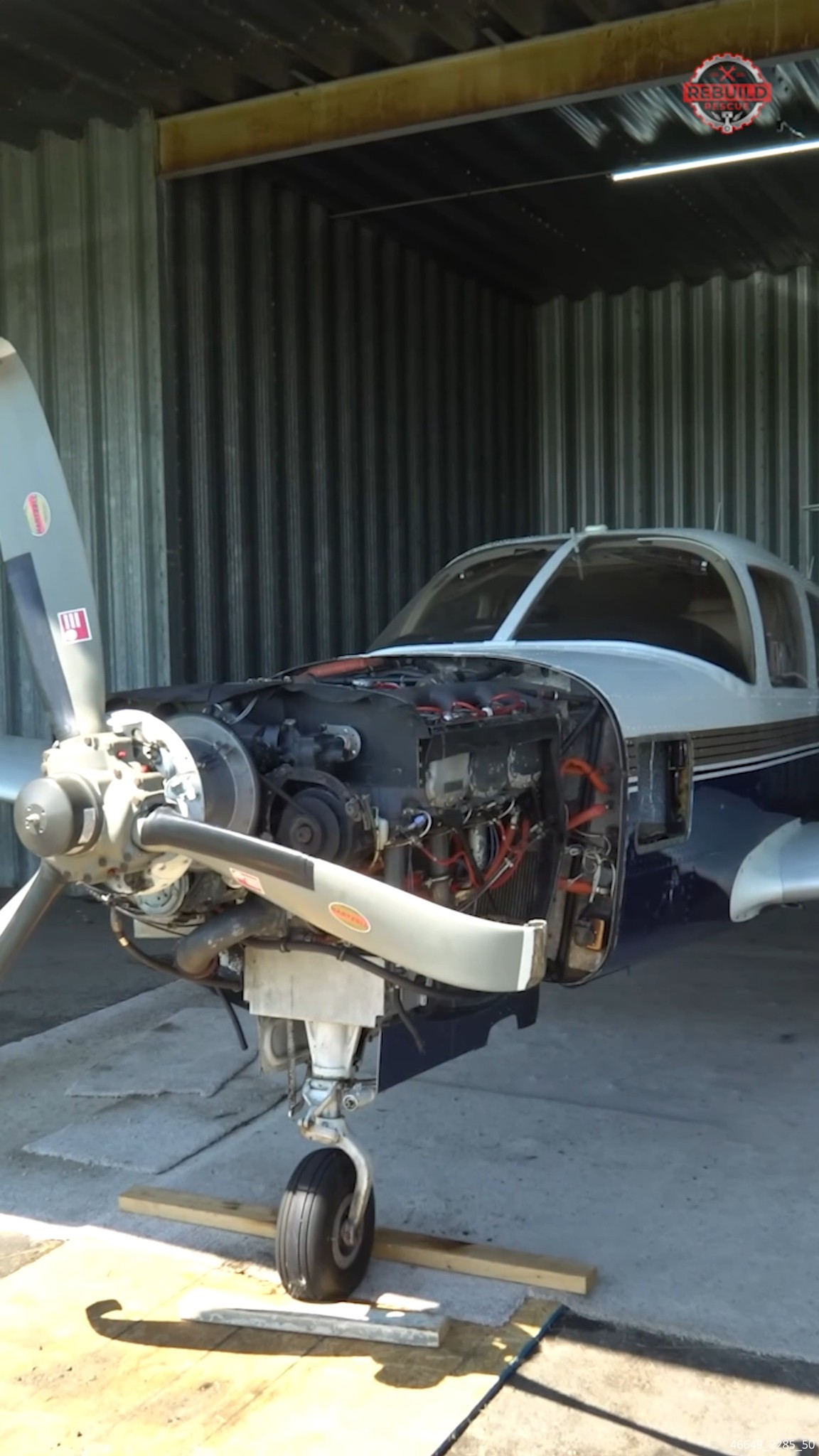 Hangar Find: Abandoned 1980 Piper Saratoga #rescueairplane #rebuild # ...