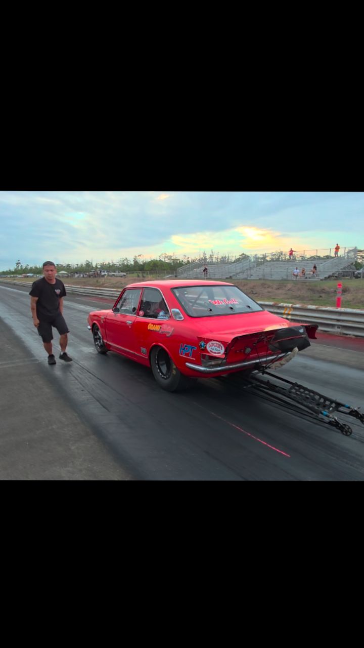 Last run from the Hilo labor day drags 2025. Car rolled on the beams ...