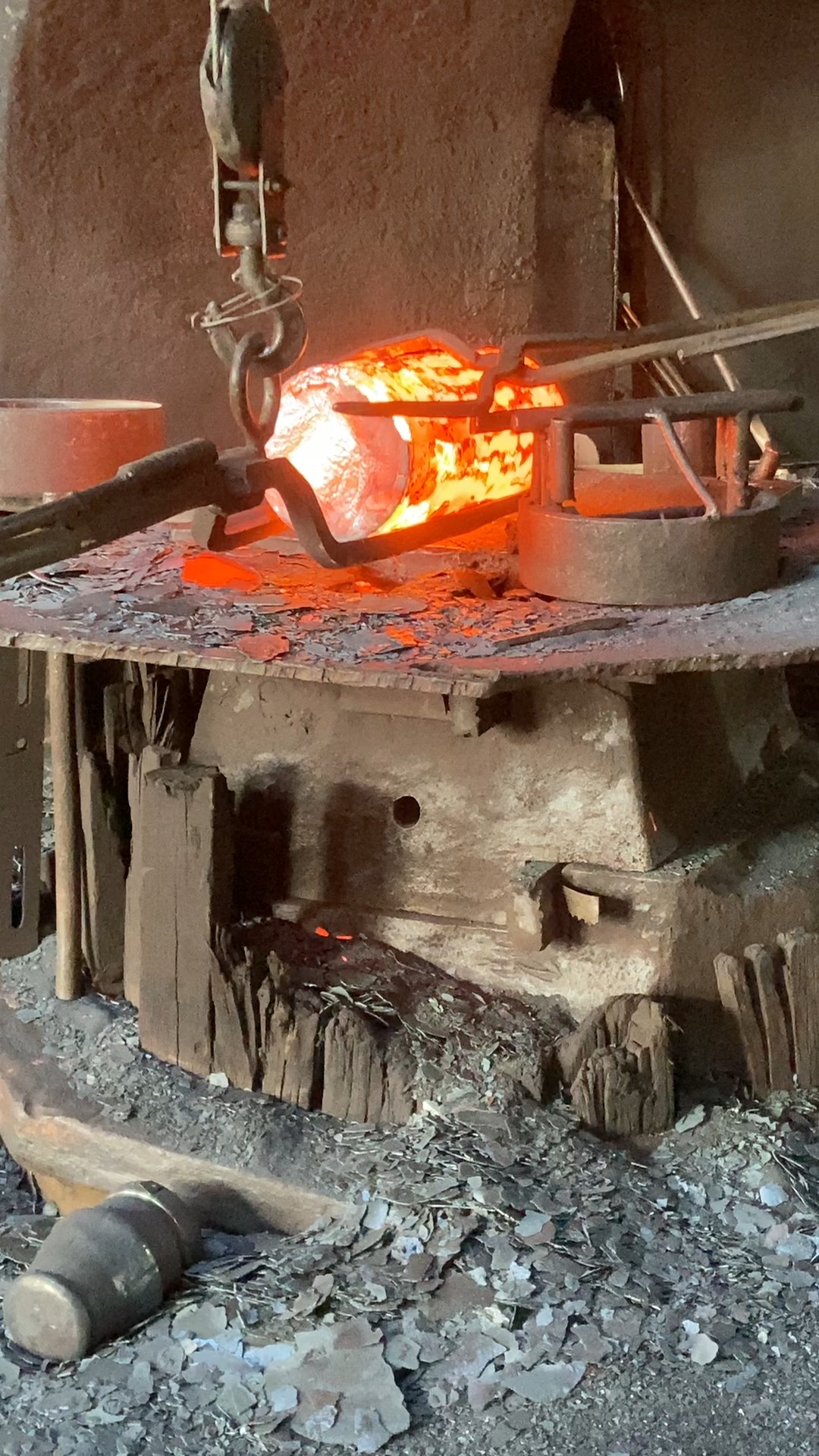 Inside the forging factory Red Steel Shaped With Pure Muscle and Skill ...