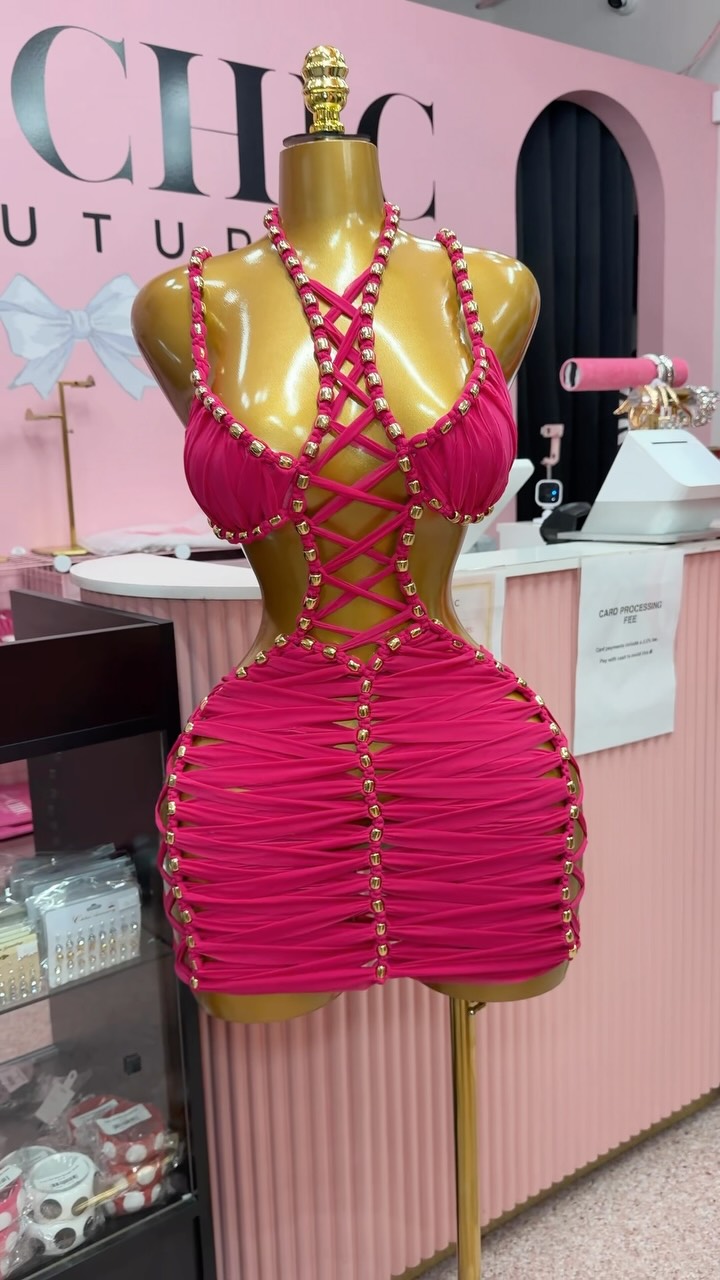 Somebody bout to POP IT OUTSIDE, 🔍Entangled , Pink, pretty & a whole PROBLEM 😮‍💨💗🔥, This hot pink mini is giving birthday baddie, date-night pressure, and main-character energy all at once. The 