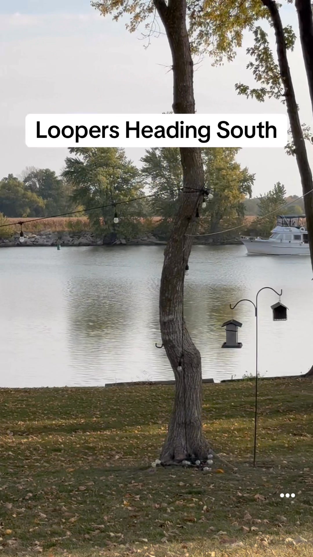 Great Loopers Heading South for the winter. Illinois River mile 252 # ...