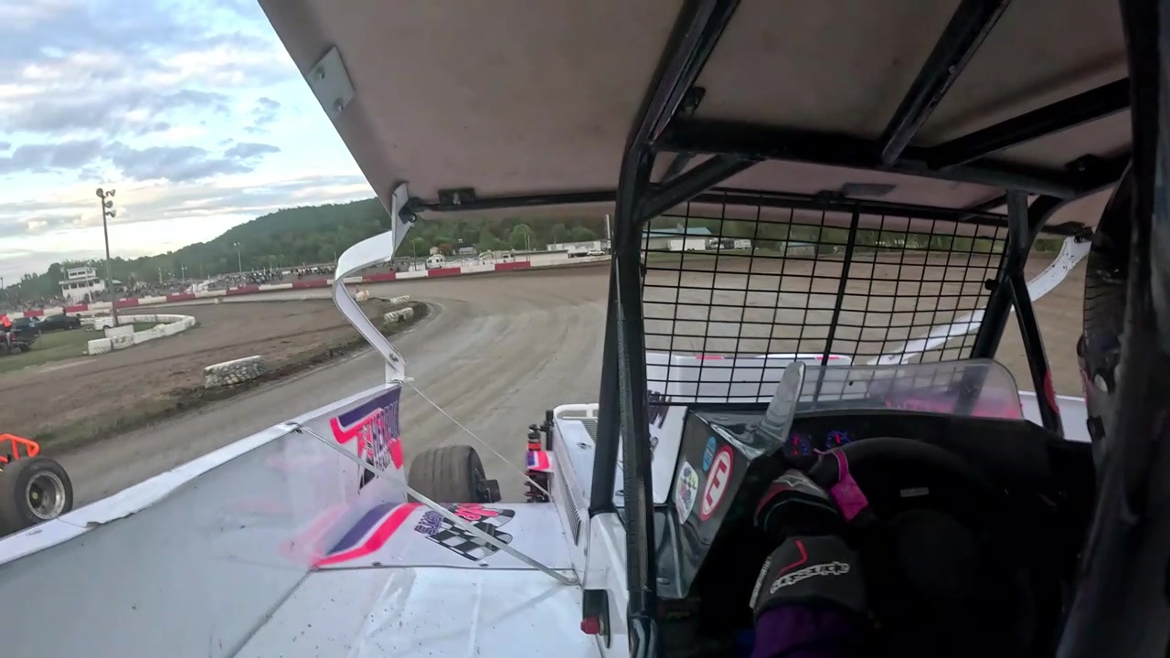 Raelin Dunham finished 1st in the Heat race! Go Rae! | Miracle ...