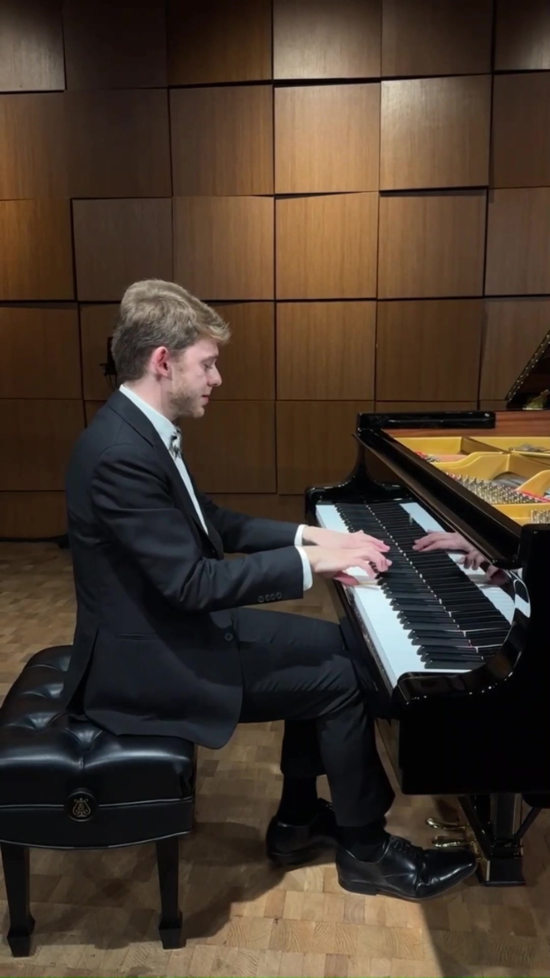 Young Steinway Artist Anthony Ratinov prepares for a Spiriocast from ...