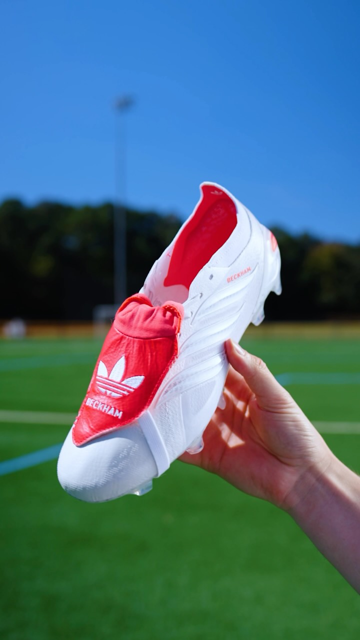 Soccer.com - Italy's Antonio Di Natale wears Asics Lethal Tigreor