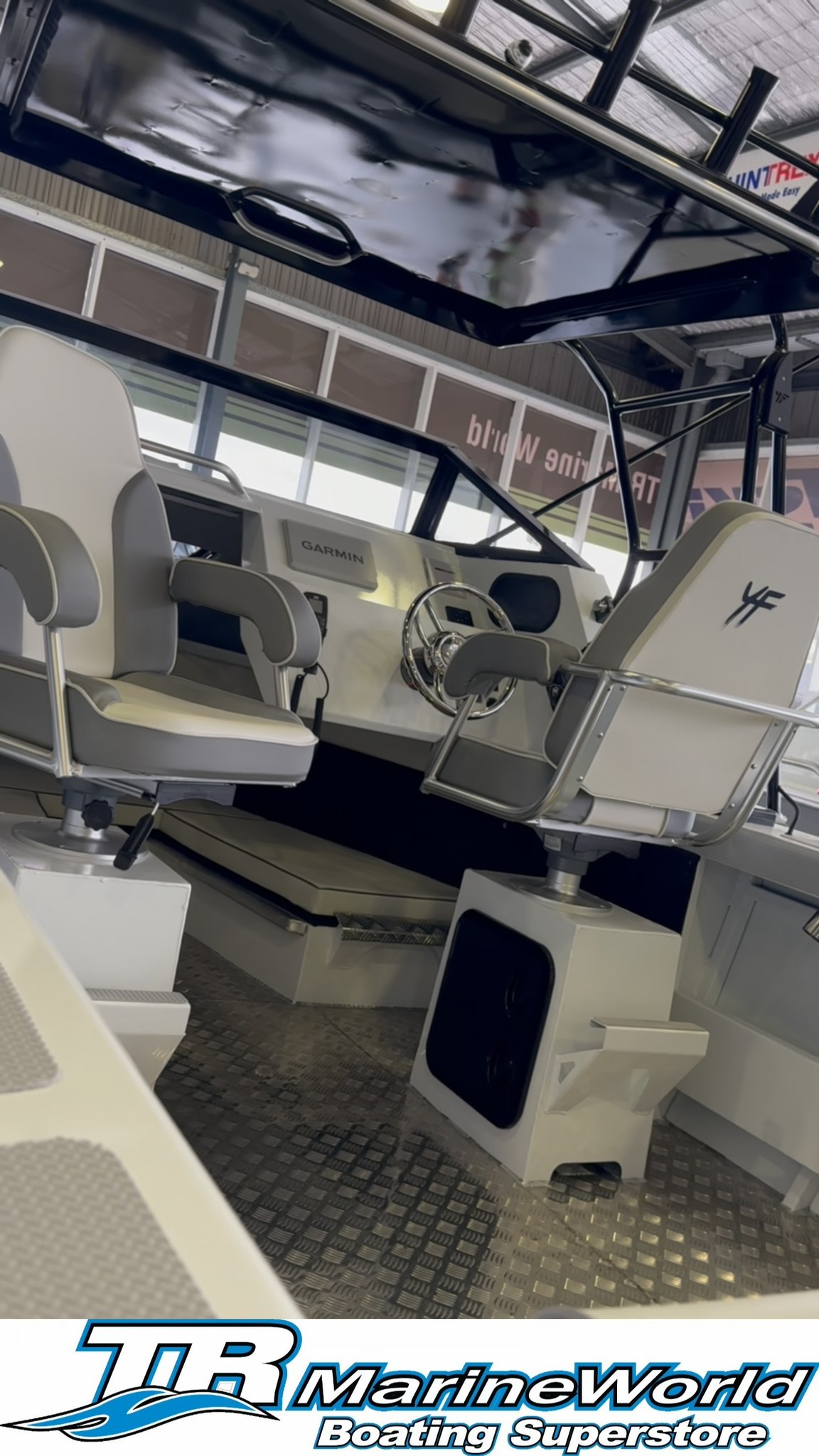 🔥 YELLOWFIN YF62 – BUILT TOUGH, BUILT FOR ADVENTURE 🔥 From chasing fish ...