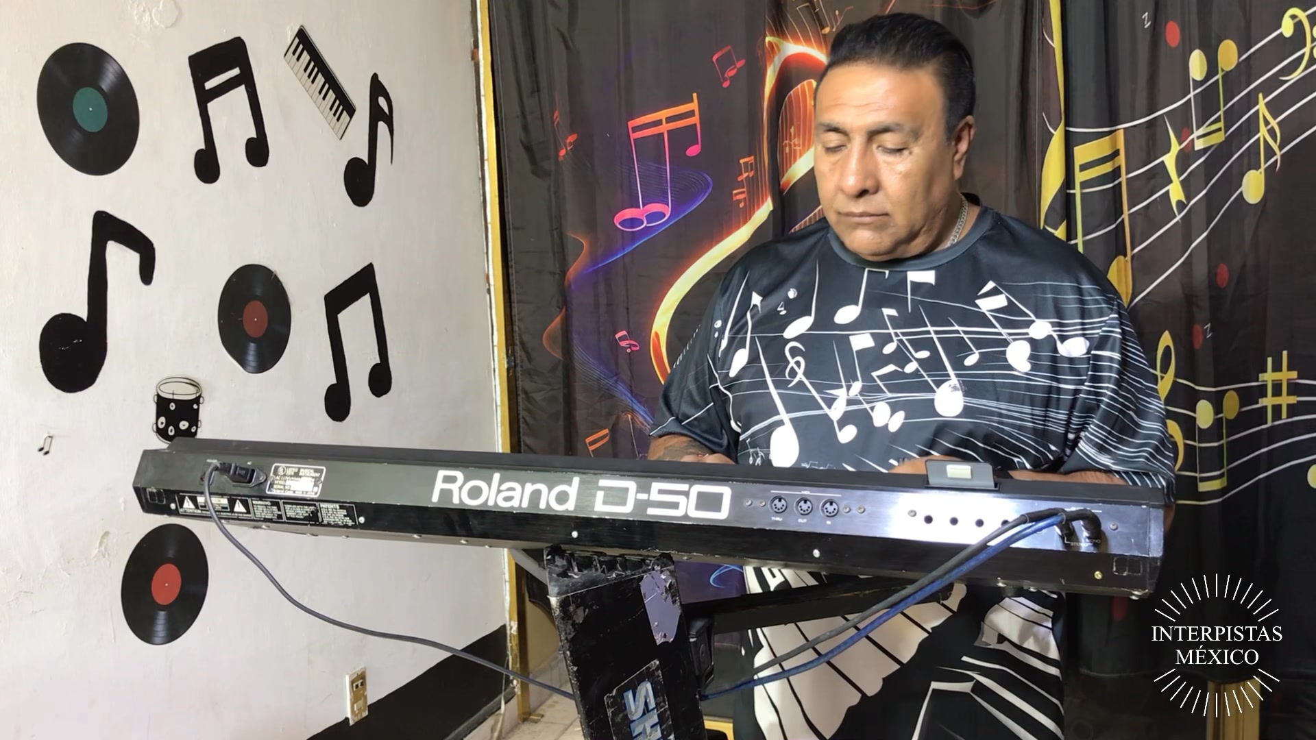 Roland D50 y sus tarjetas… #roland #roland50 #rolandd05 | Victor