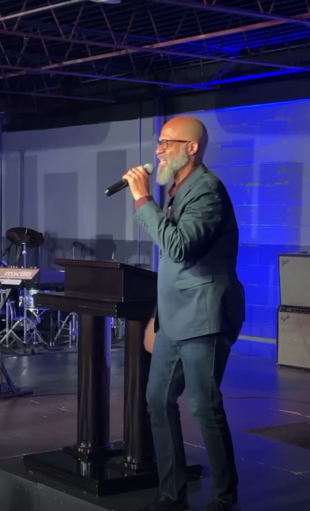 The worship was real @cwcfw . #worship #praise #praisegod #church # ...