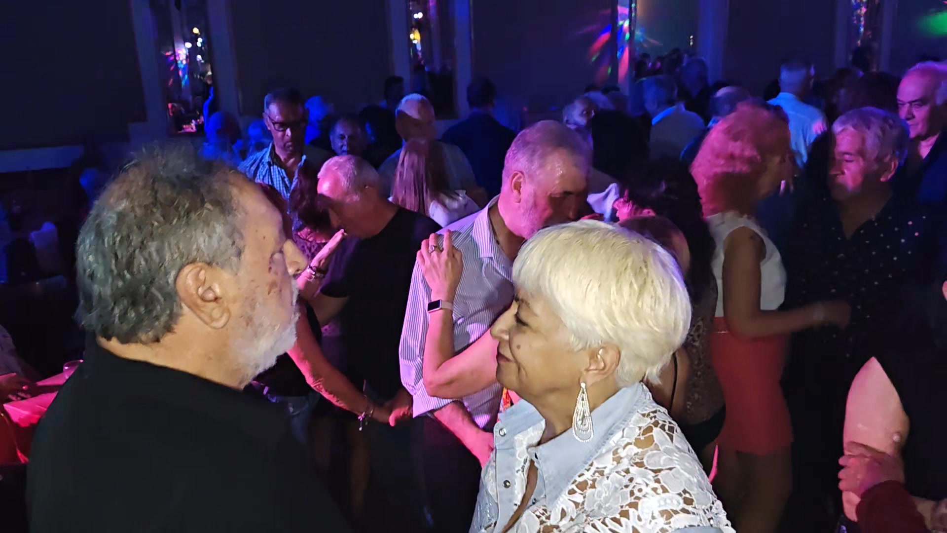 Los mejores viernes son de MARANDO DISCO... Te esperamos el próximo ...