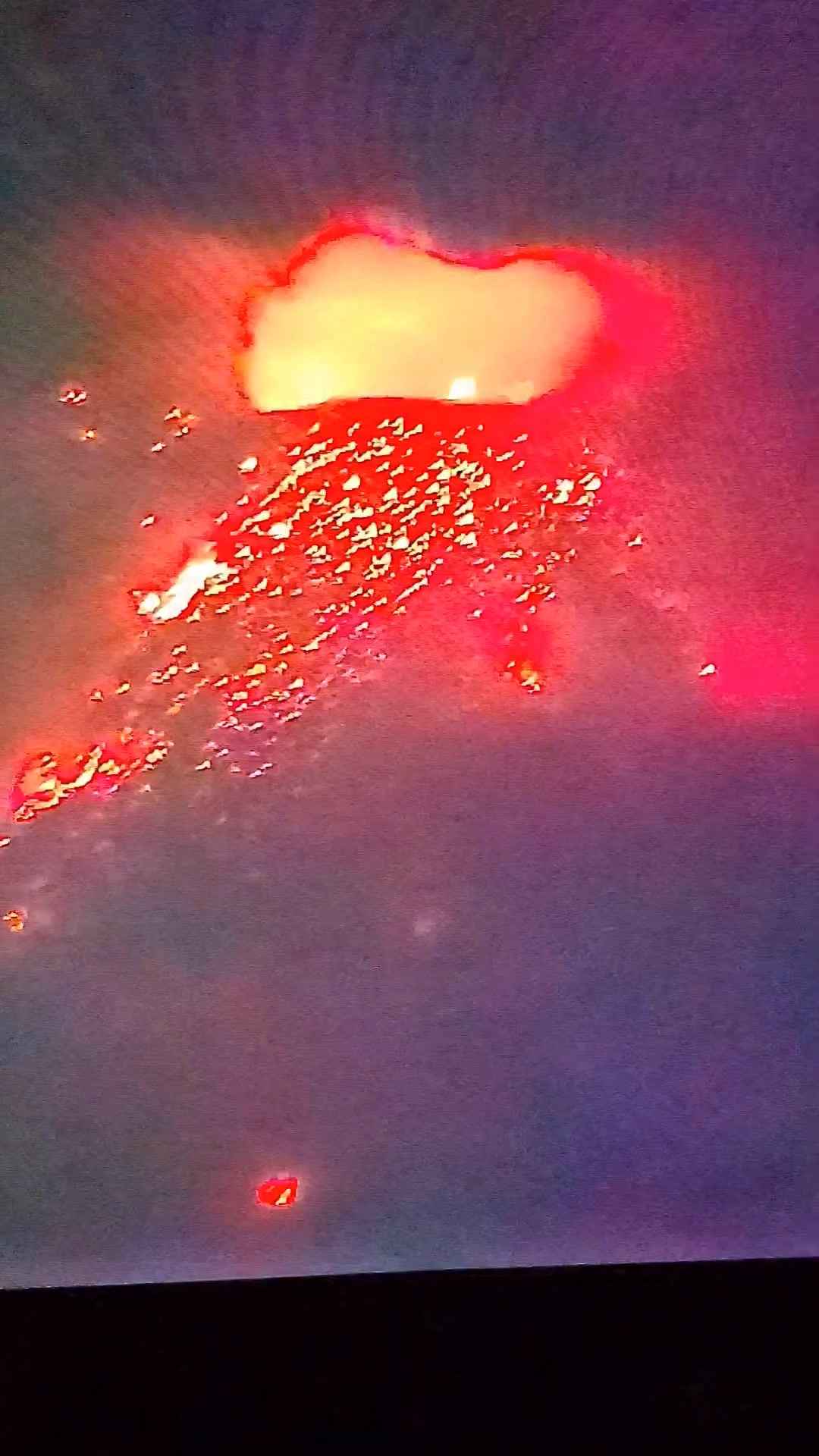 4.12am Feb 19,2026 mt Mayon Inferno.. | Nelson Bulalacao