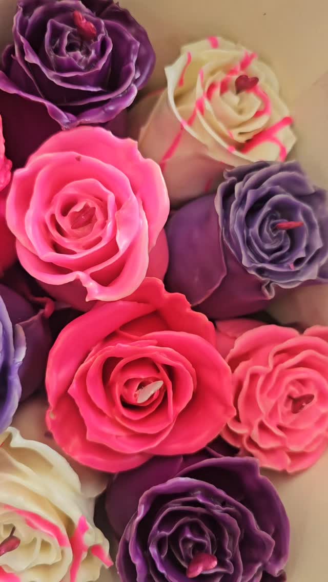 New shipment! VIP choco roses are here! The perfect gift 🎁 # ...