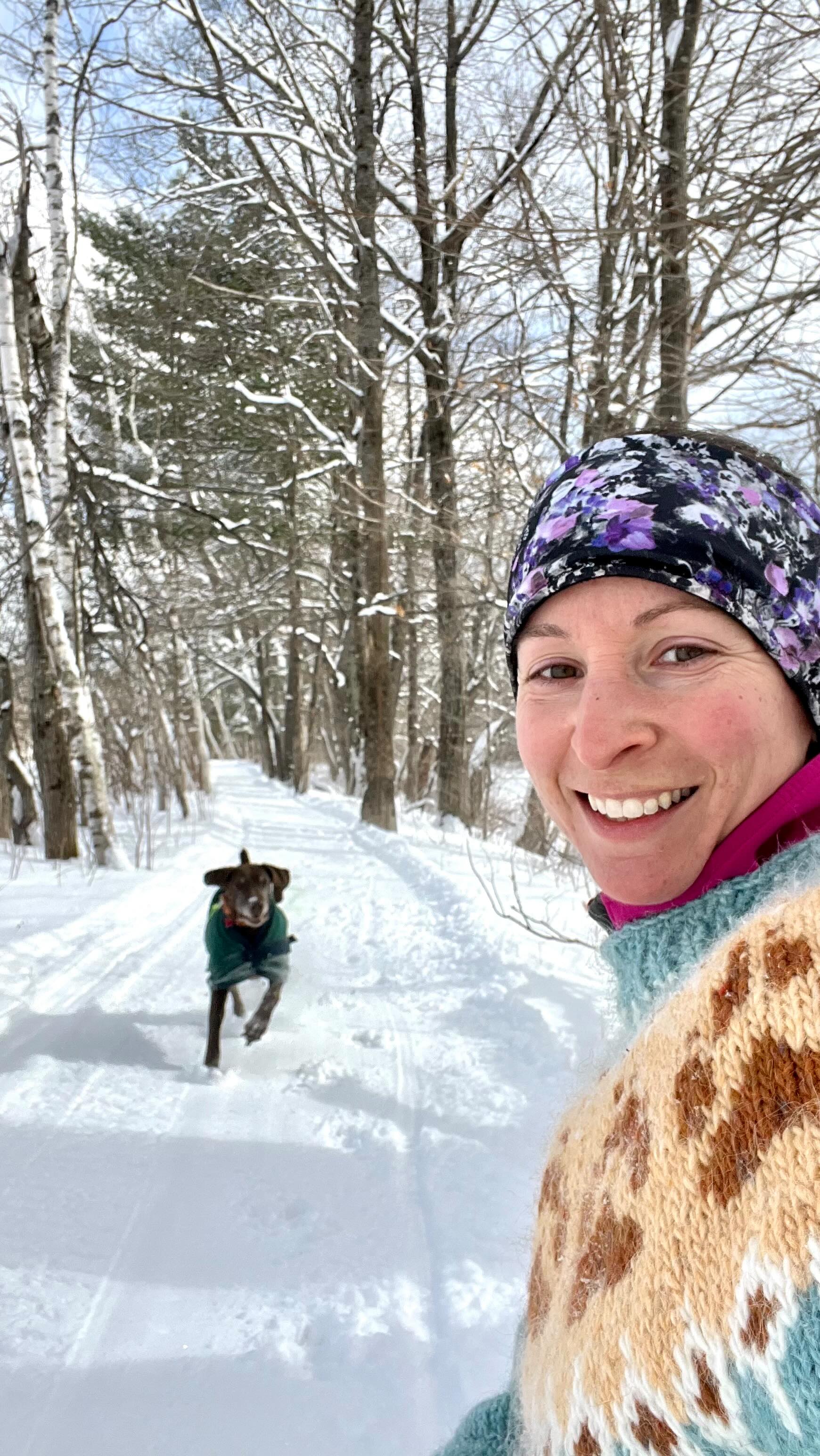 It’s finally snowing again! Eva and I have been out skiing this week ...