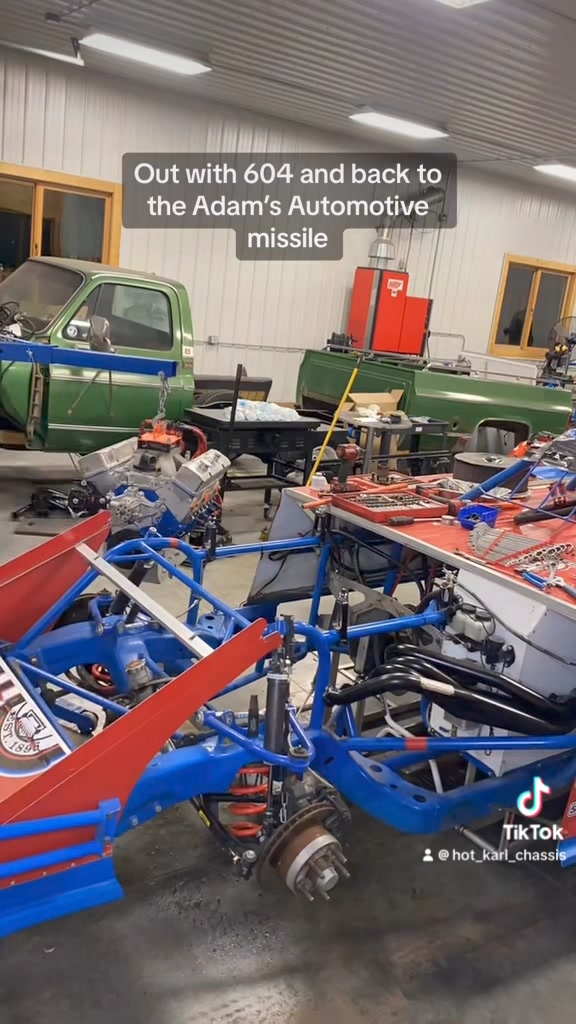 Hot Karl Racing on Reels | Facebook