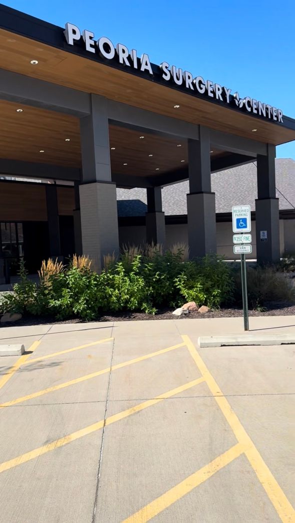 Springfield Clinic Peoria Surgery & Recovery Center is NIIIIIICE. 🤩 🏥 ...