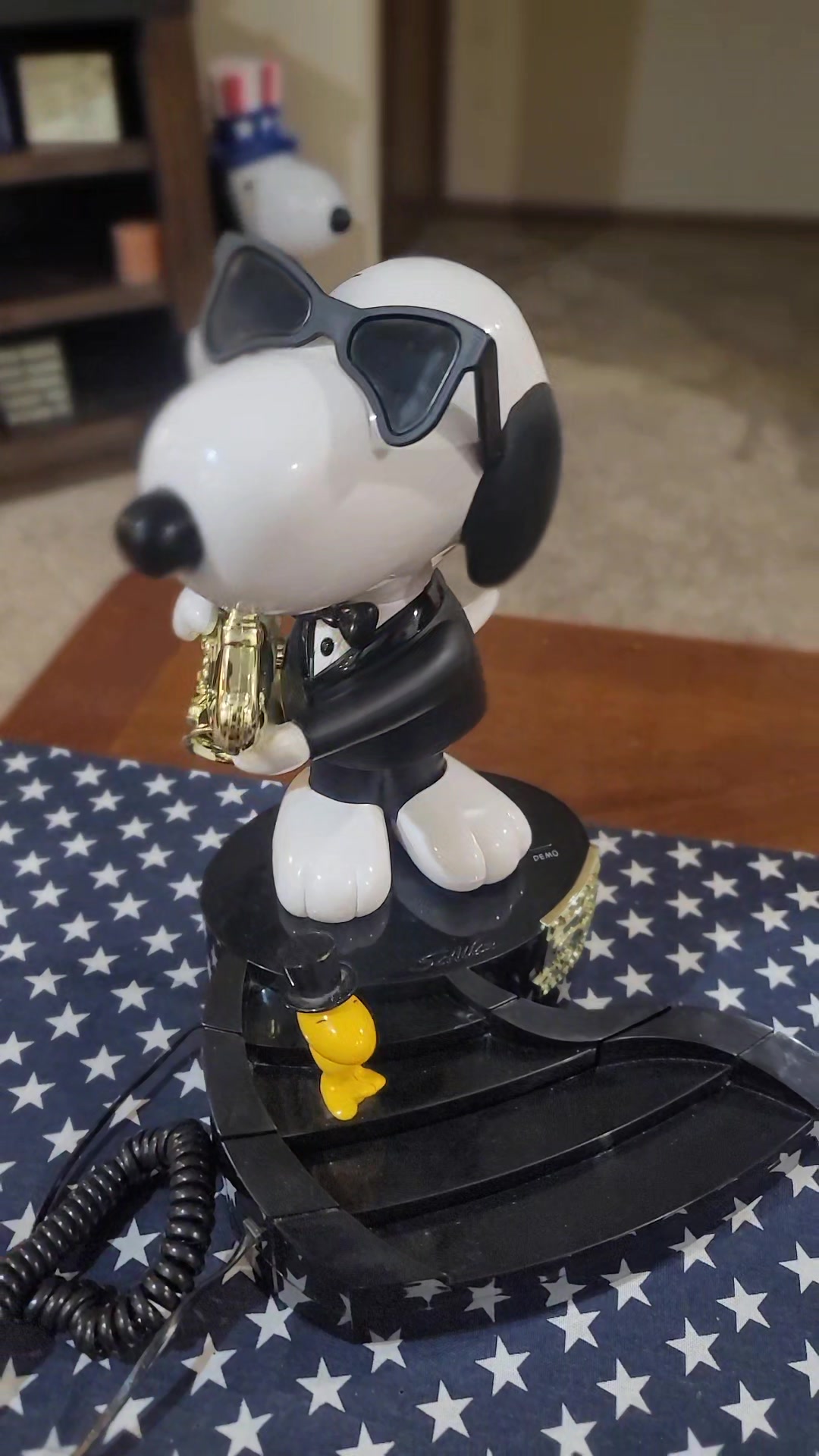 その他 SNOOPY AM/FM Milk Box Radio Snoopy AM/FM milk box radio found at Goodwill