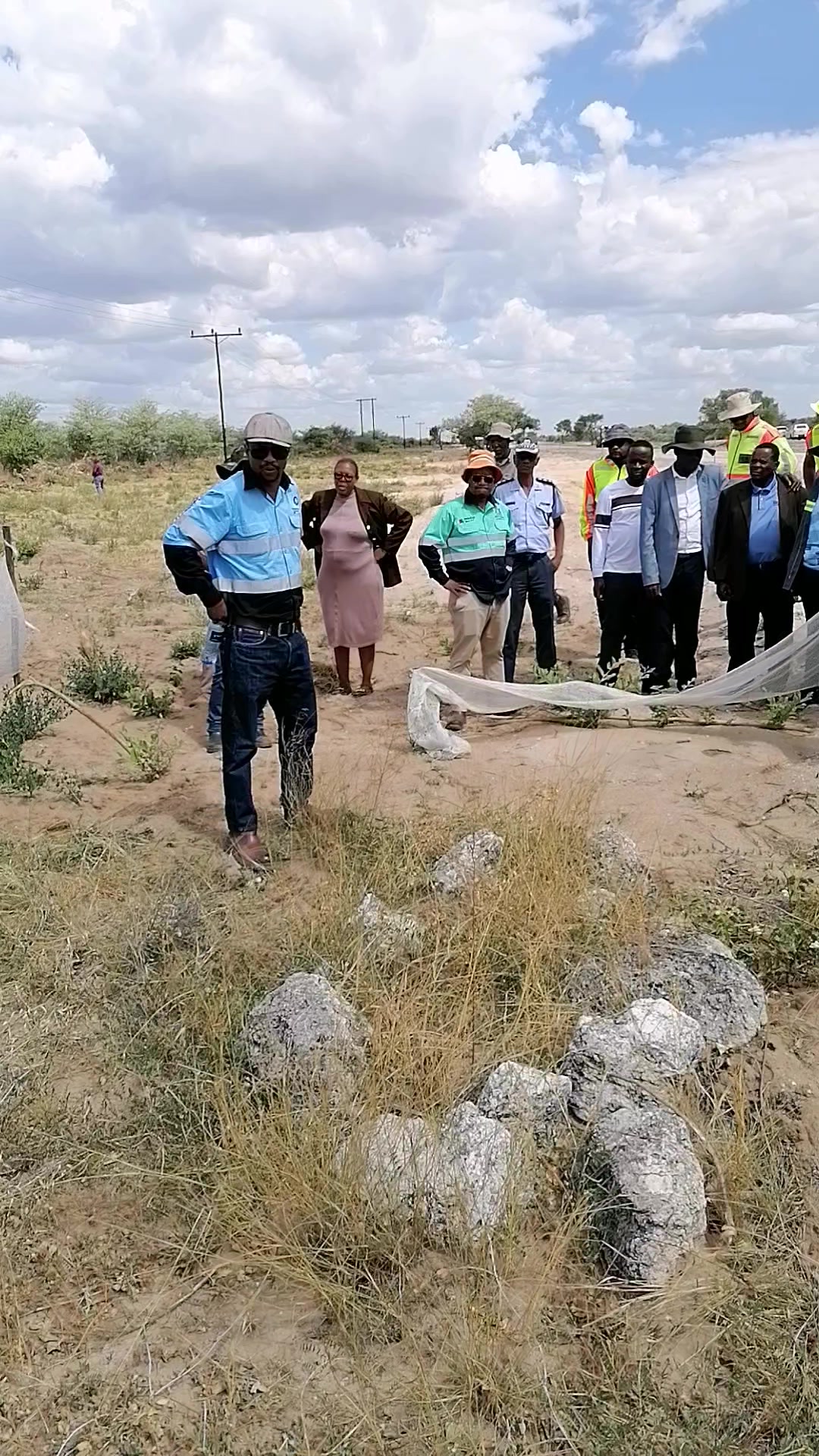 Stakeholder Meeting: Gantsi to New Xade Road Project Archeologist, Mr ...