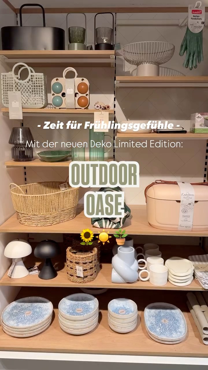 Die ersten Sonnenstrahlen sind herausgekommen, und passend dazu gibt es eine neue Deko-Limited Edition unter dem Motto „Outdoor Oase“ ☀️🌻😍 Da ist wirklich alles dabei, was das Frühlingsherz begehrt: