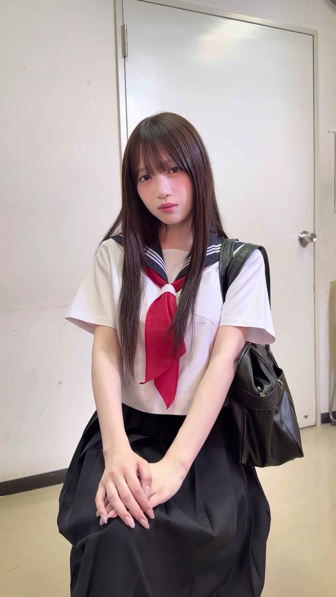 每日關注花宮初奈舉止優雅狀況