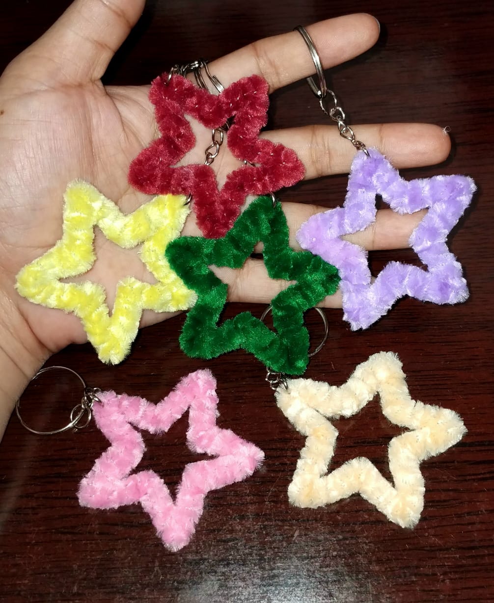 Fuzzy wire star key chain 🤭 #diy #craft #handmade #keychain #highlights ...