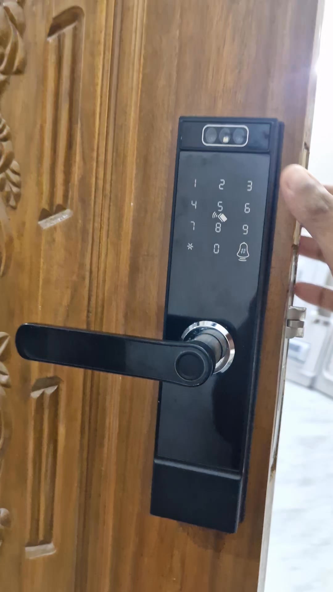 SAS L15 Smart Lock 🔐 Best quality Smart Lock at best Price only at SAS ...