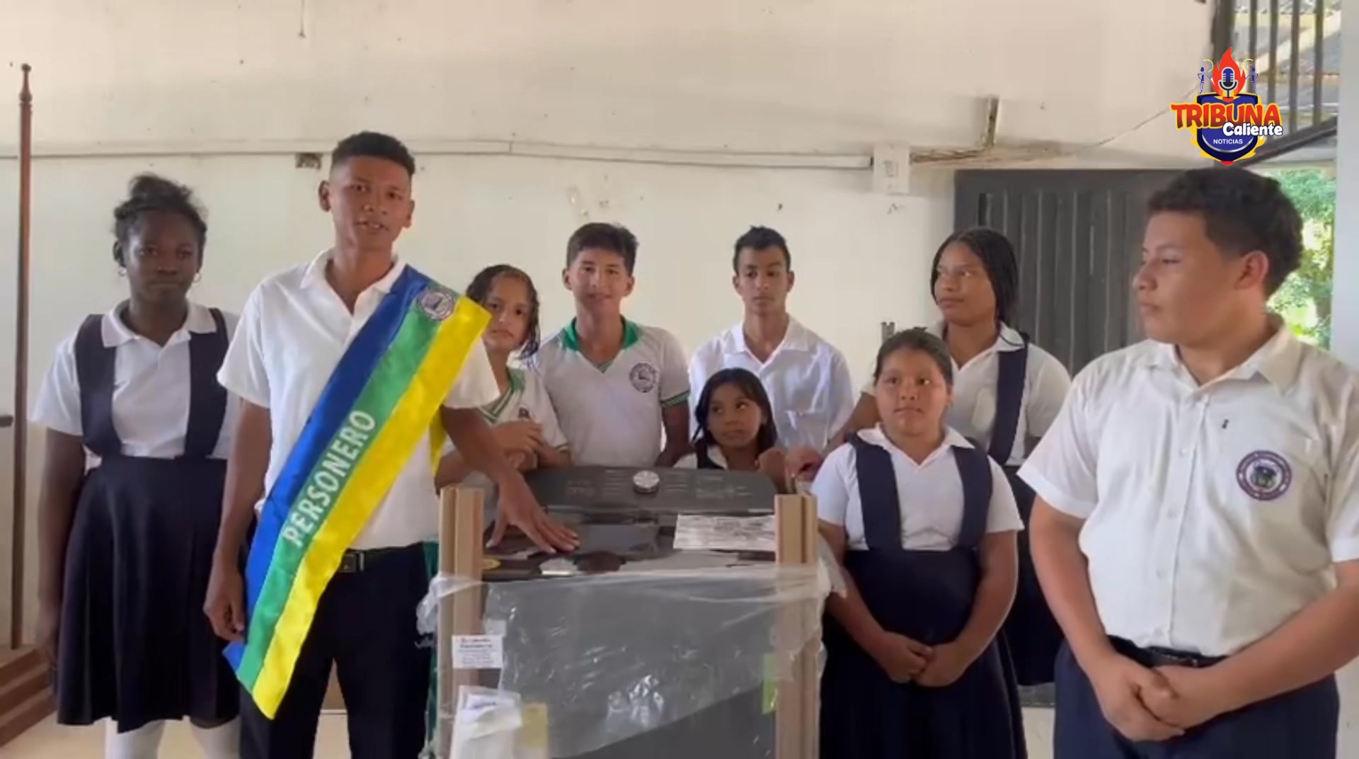 #Región | 📌Comunidad educativa de Quinapejo celebra entrega de lavadora ...
