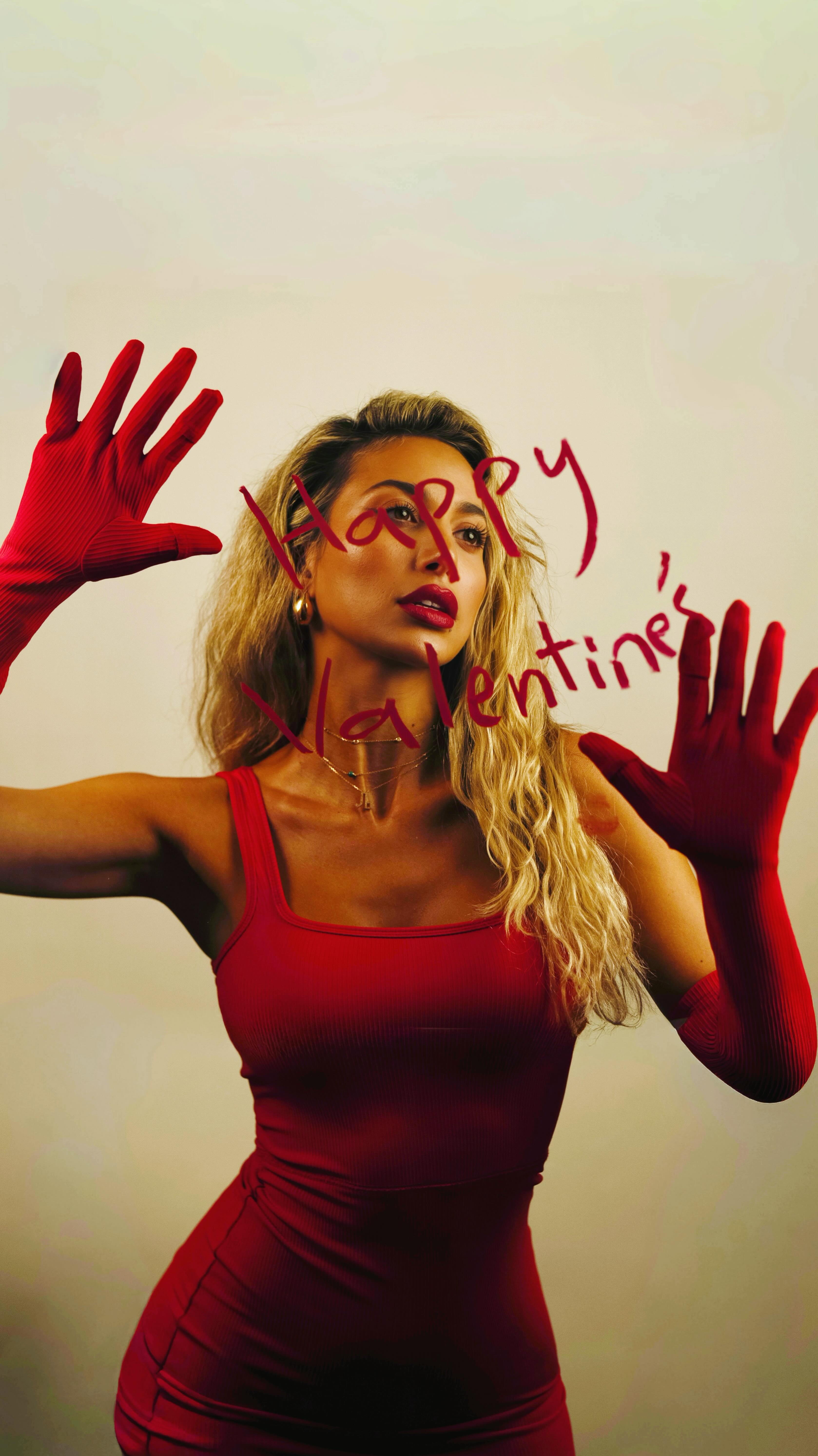 ♥️ローズ♡ Yours truly 💋 #valentinesday | Model Roz