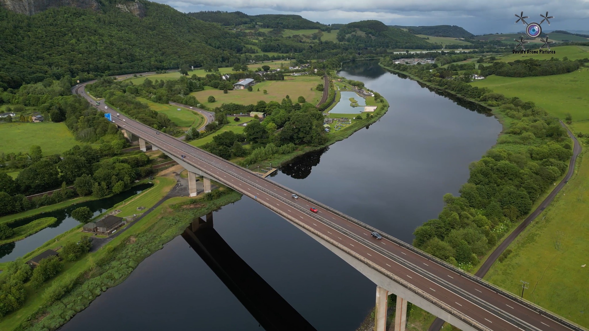 the-friarton-bridge-perth-scotland-was-completed-in-1978-with-a