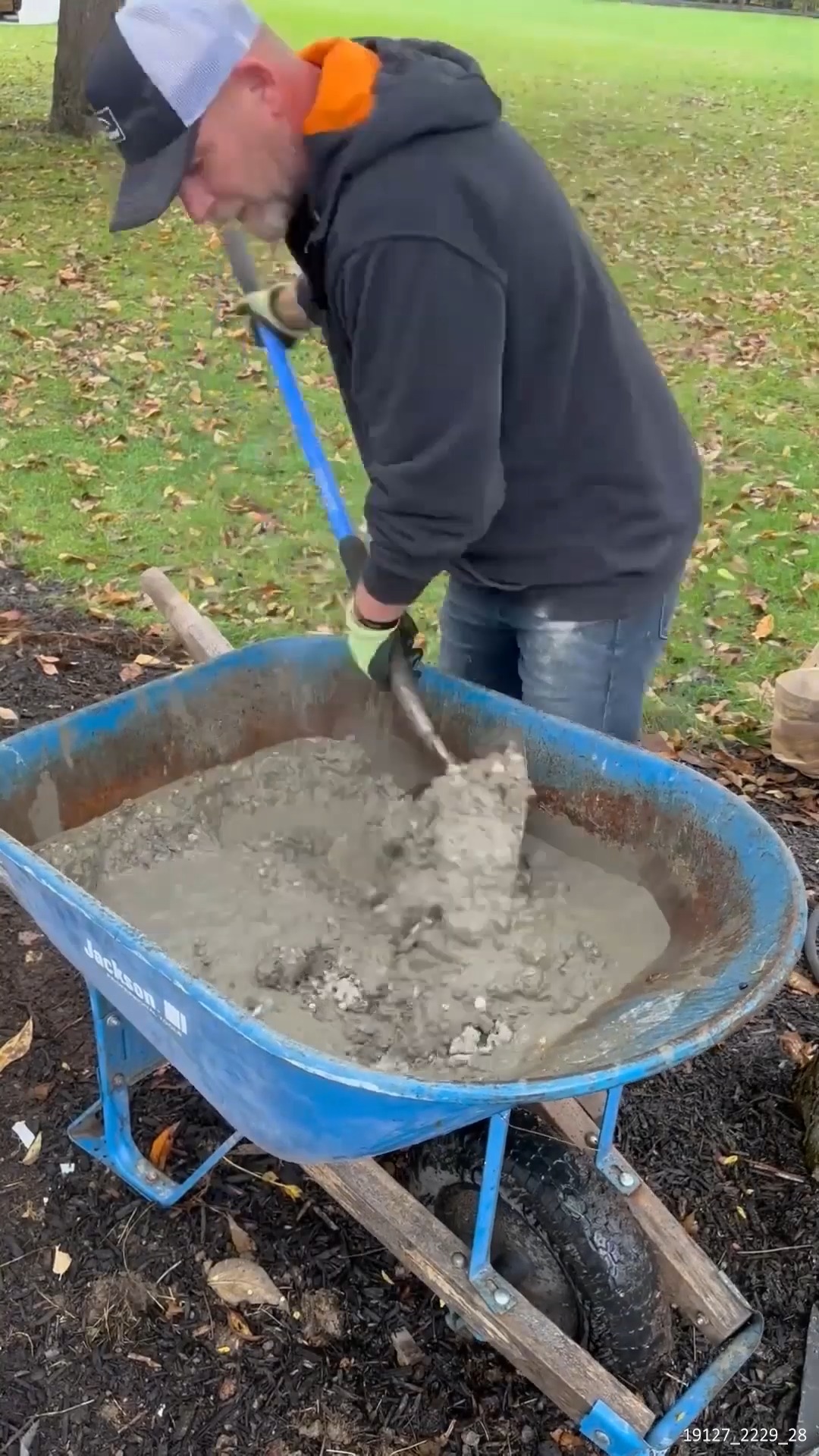 Curated visual reference: Visual Reference: Pouring A Wet Concrete Slab Komarproject