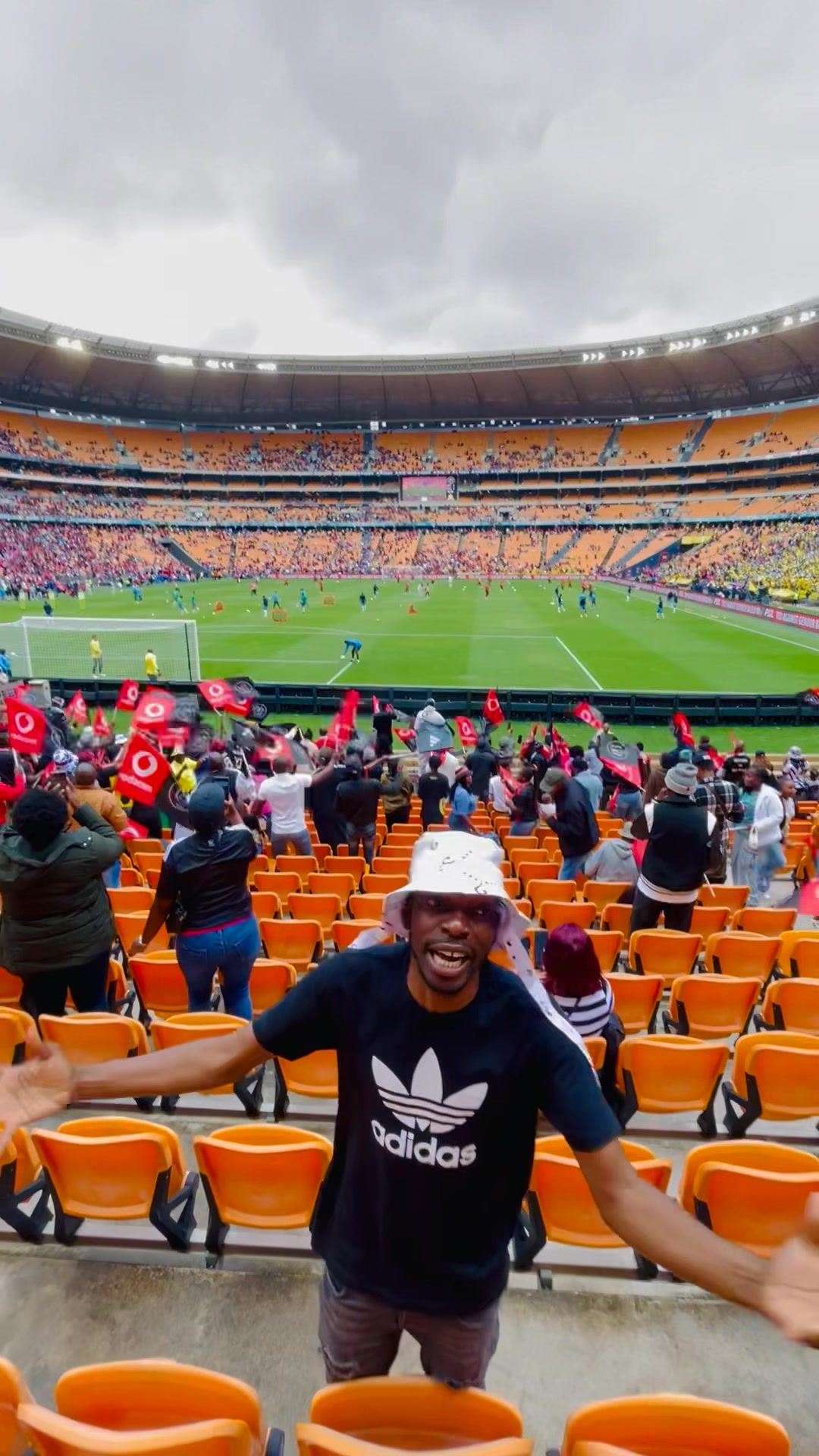 Musanda Reporting Live From FNB Stadium 🇿🇦 Orlando Pirates VS Mamelodi ...