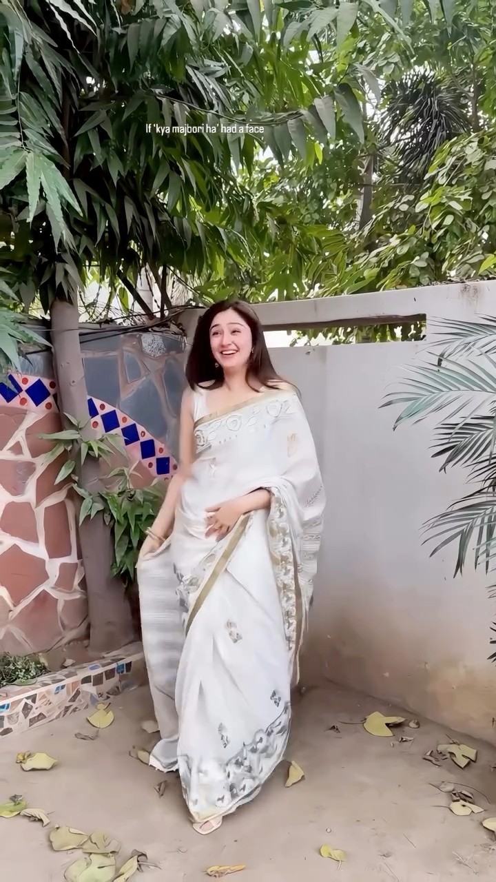 Dur-e-Fishan on Reels | Facebook